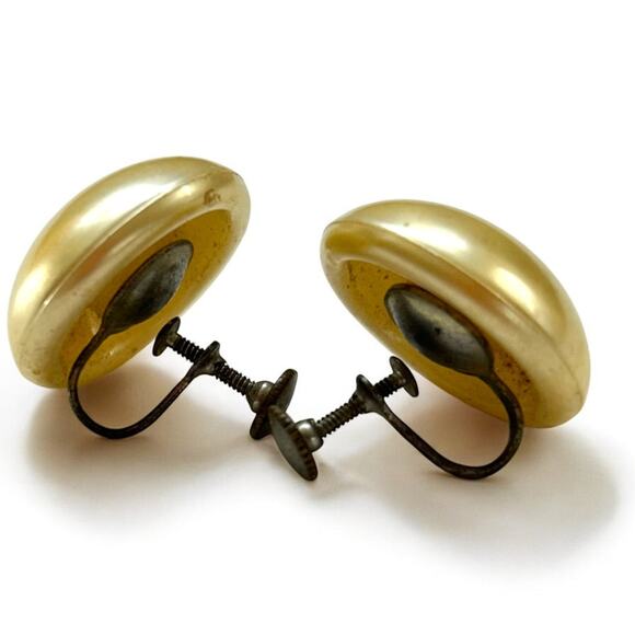 Vintage Screw Back Non-Pierced Earrings Faux Pearl Button 1 Inch Diameter - Picture 3 of 5